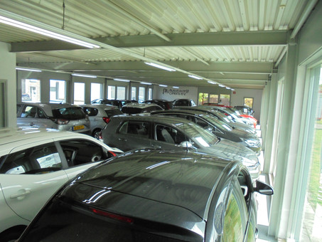 Autobedrijf Oprins B.V.